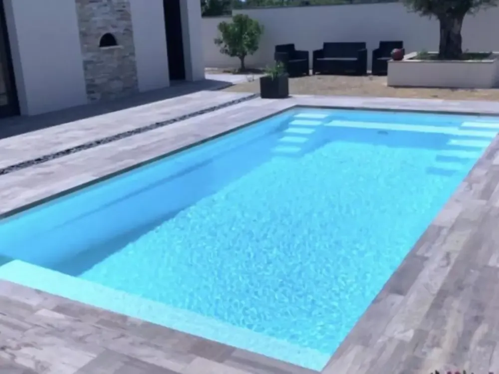 Piscine près de Canohès