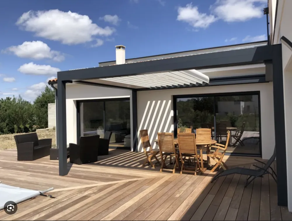 Pergola bioclimatique - Art Piscine 66 (3)